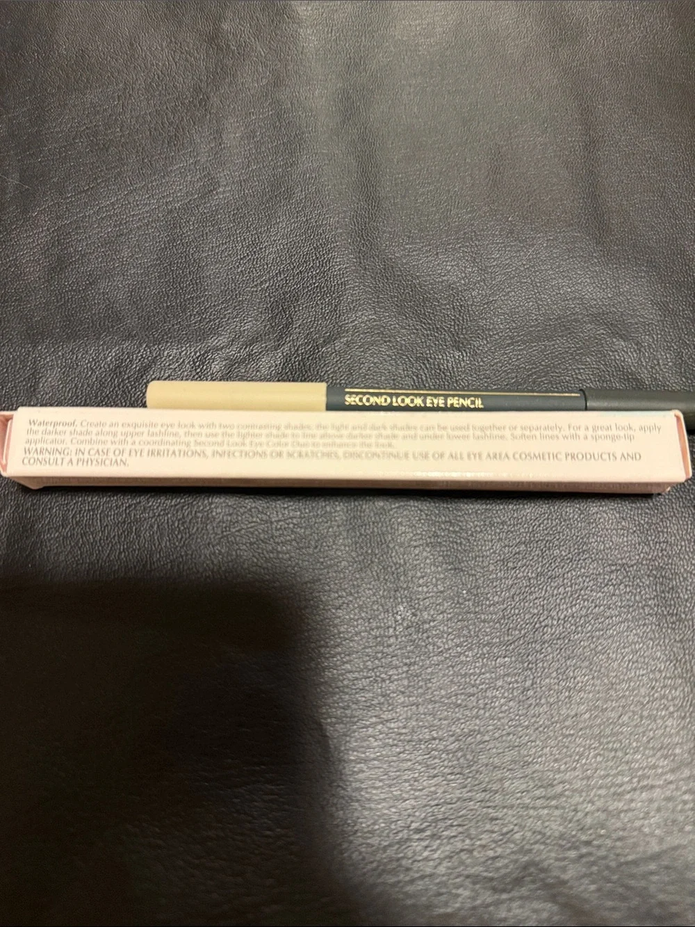 On The Scene Green Dual Mary Kay Second Look Eye Pencil